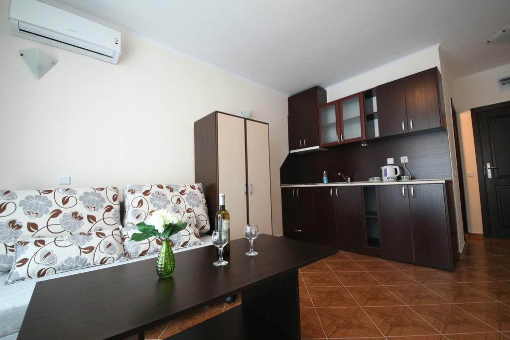 Saint Elena Apartcomplex Słoneczny Brzeg Zewnętrze zdjęcie