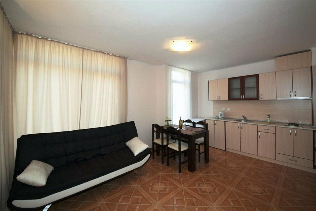 Saint Elena Apartcomplex Słoneczny Brzeg Zewnętrze zdjęcie